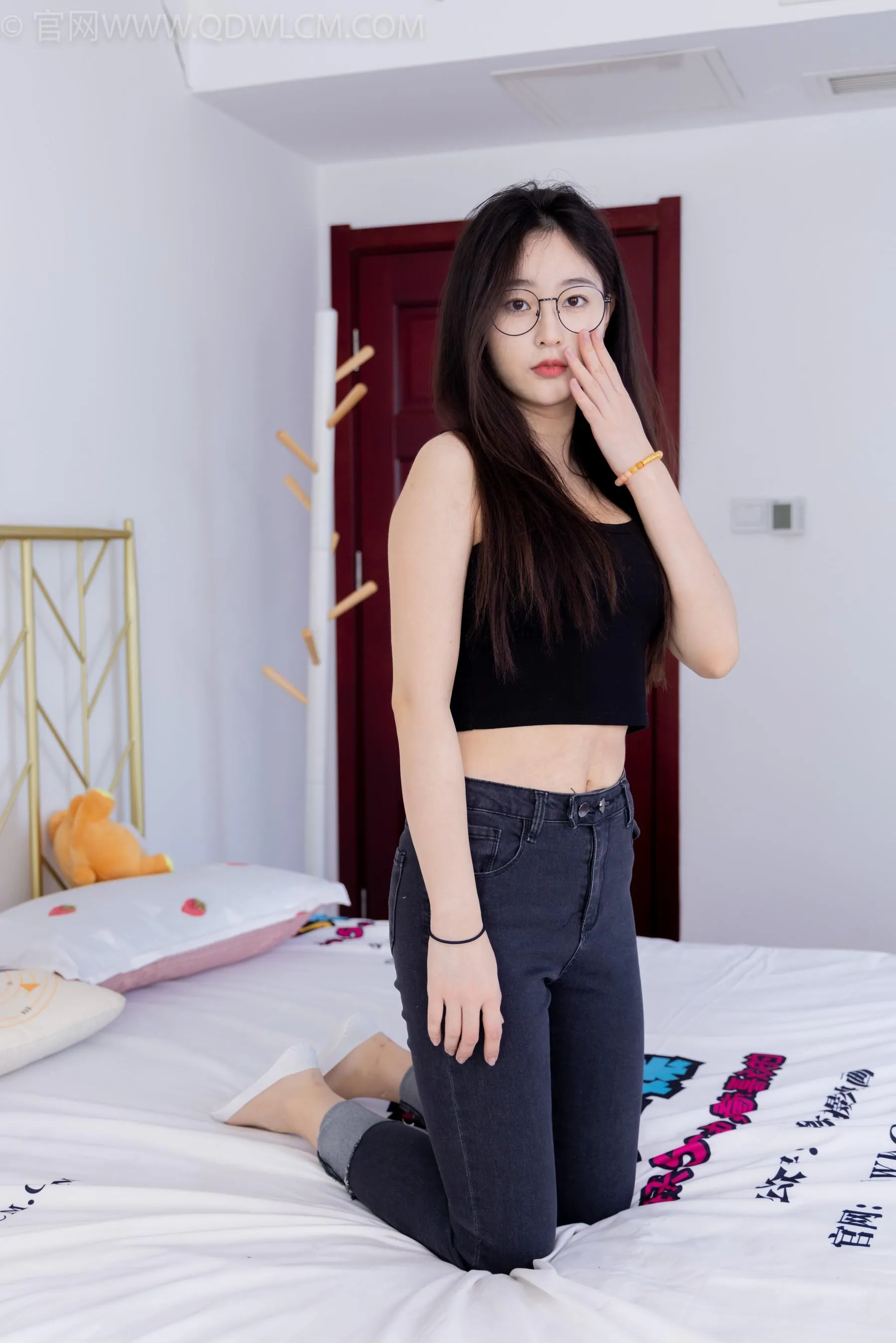 物恋传媒 NO.1497 美兔-春雨绵绵 [151P]插图7